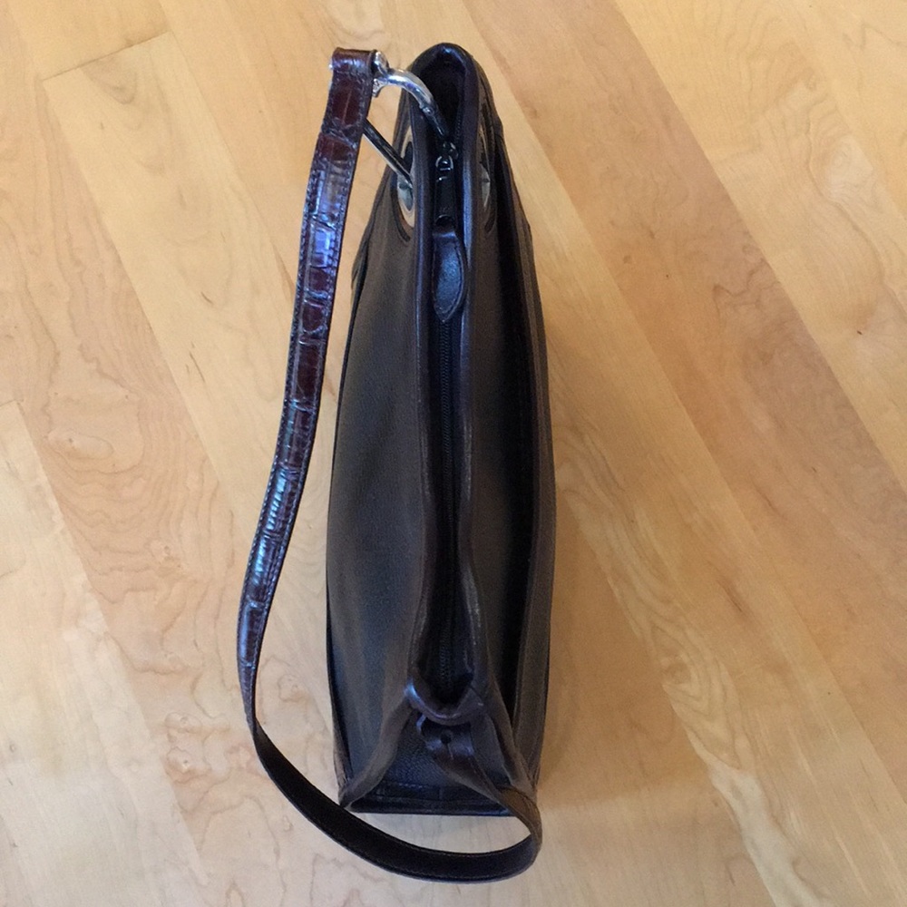 BRIGHTON | Vintage Leather Shoulder Bag Heart Cutout - Picture 5 of 16